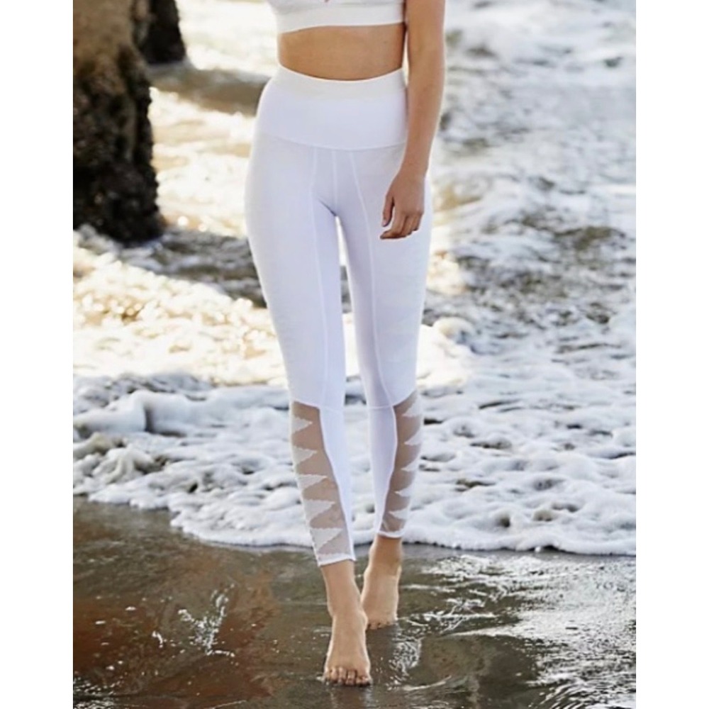 Free‎ People Movement Riptide 7/8 White High Rise Mesh Embroidered Leggings XS